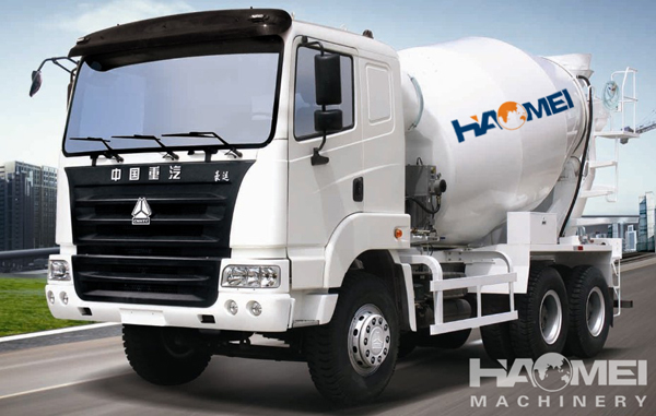 HM9-D Concrete Mixer Truck